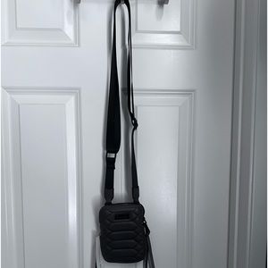 Cross body cell phone holder/purse